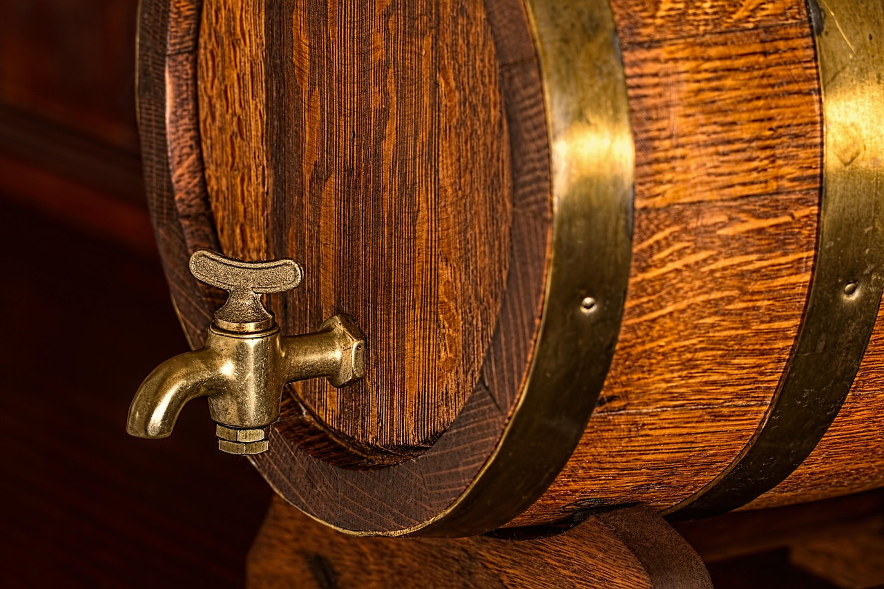 1. Beer Kegging Machines: Complete Guide 2026 2 kegging