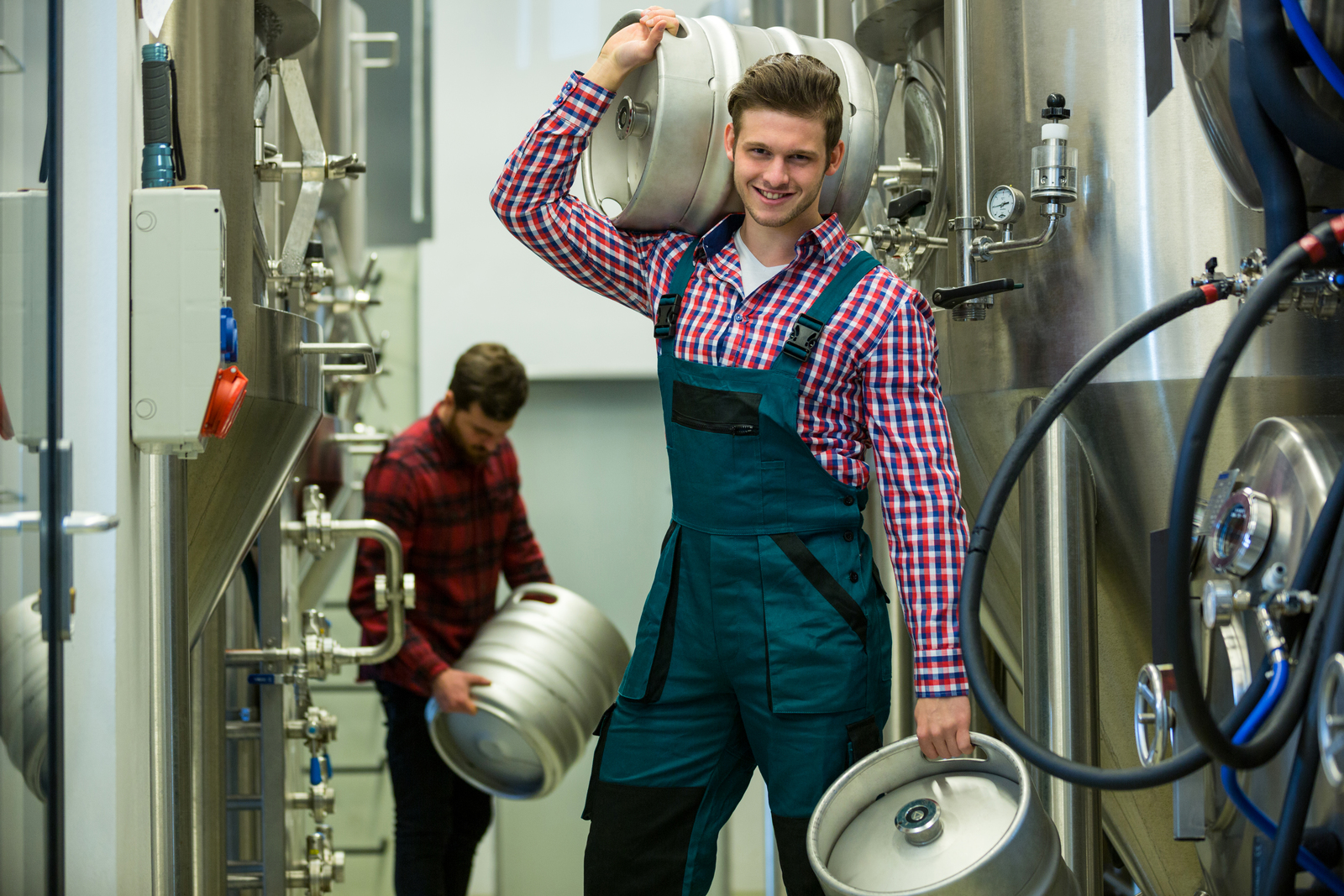 automatic keg filler
